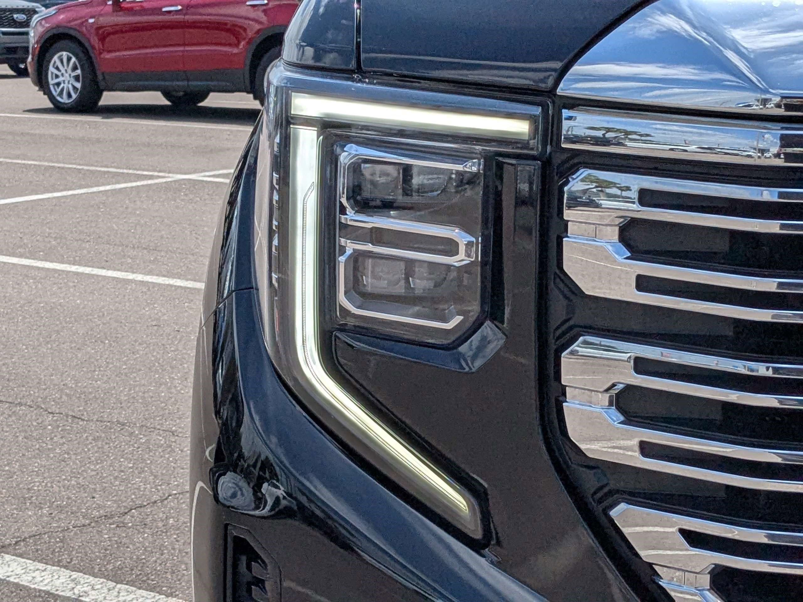 Used 2023 GMC Sierra 1500 Denali w/ Denali Reserve Package RWD image 9