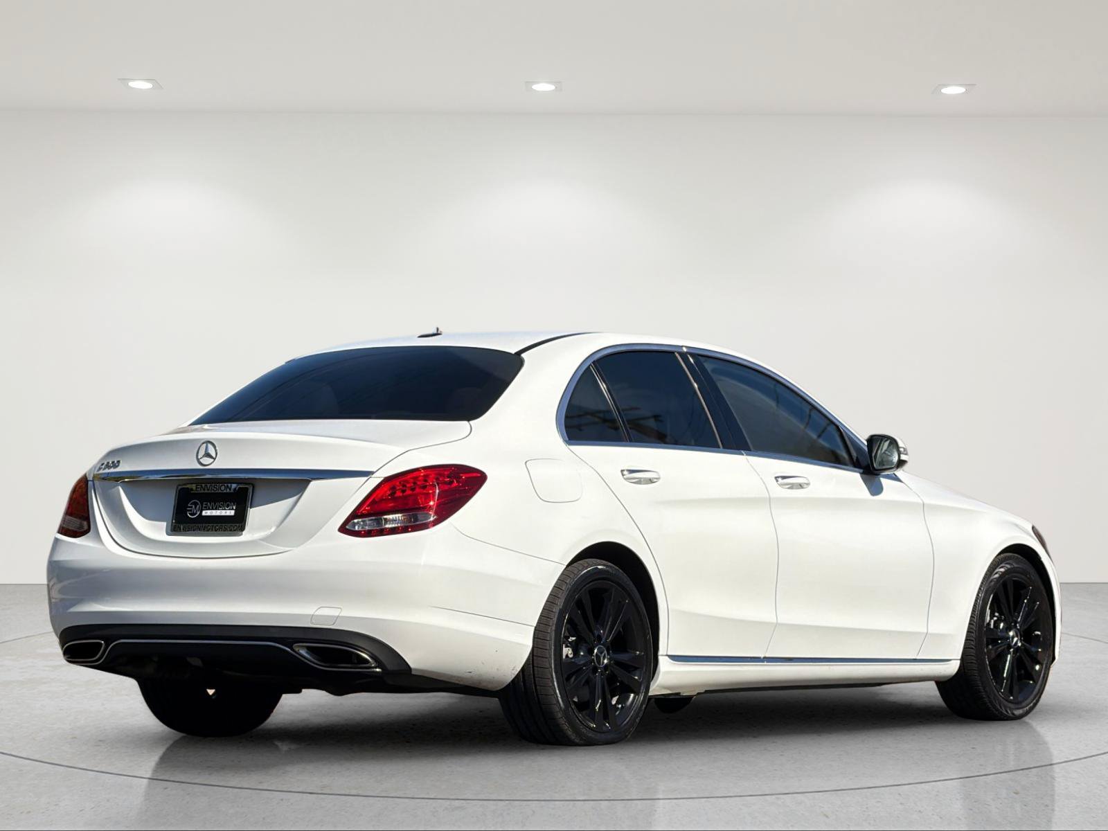 Used 2016 Mercedes-Benz C 300 Sedan image 5