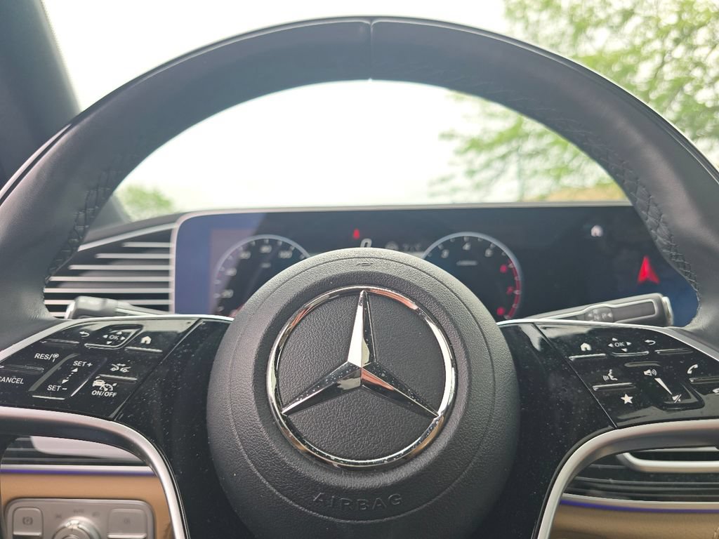 Certified 2024 Mercedes-Benz GLS 450 4MATIC image 31