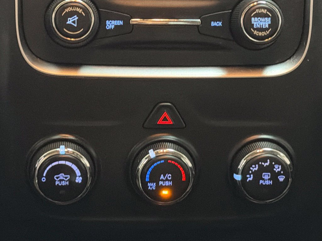 Used 2019 RAM 1500 Express AWD/4WD image 22
