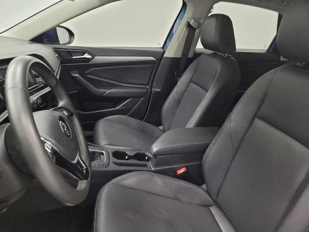 Used 2020 Volkswagen Jetta SE FWD image 17
