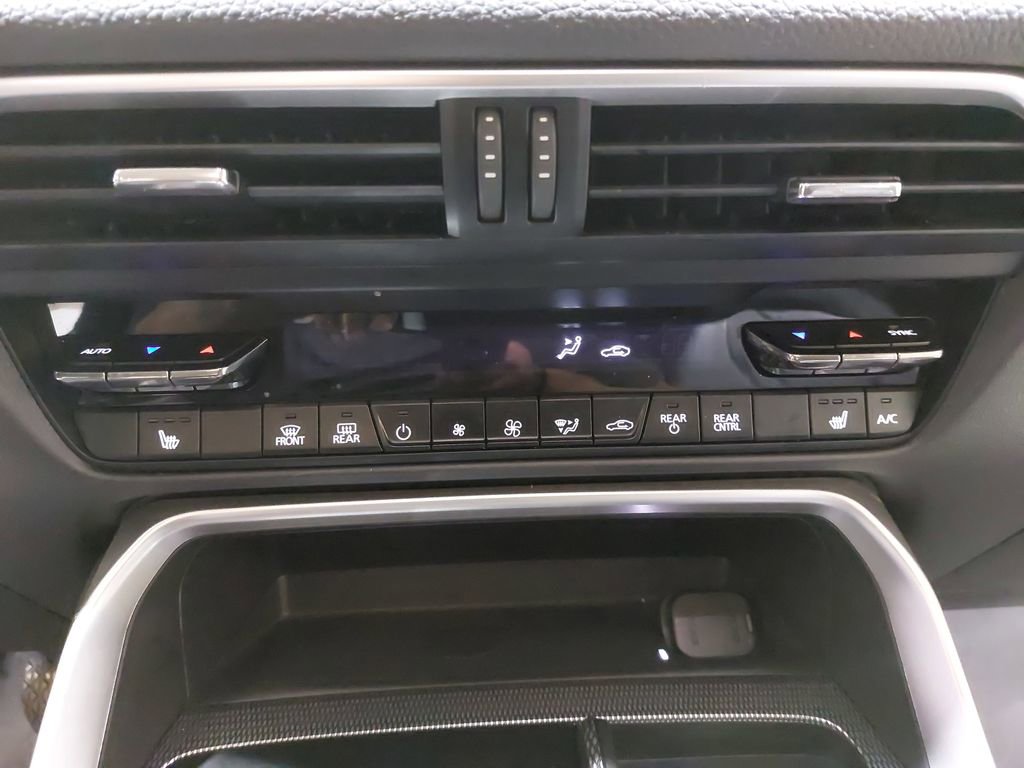 Used 2025 MAZDA CX-90 3.3 Turbo w/ Preferred Package image 25