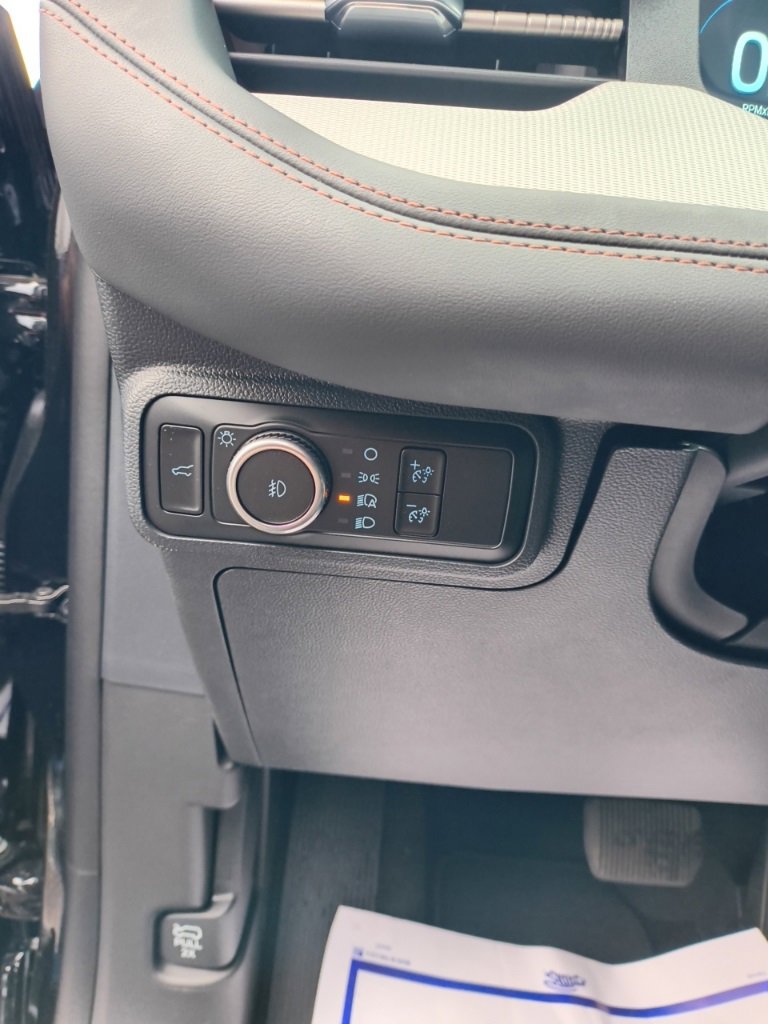 New 2026 Ford Explorer Active w/ Active Comfort Package image 11