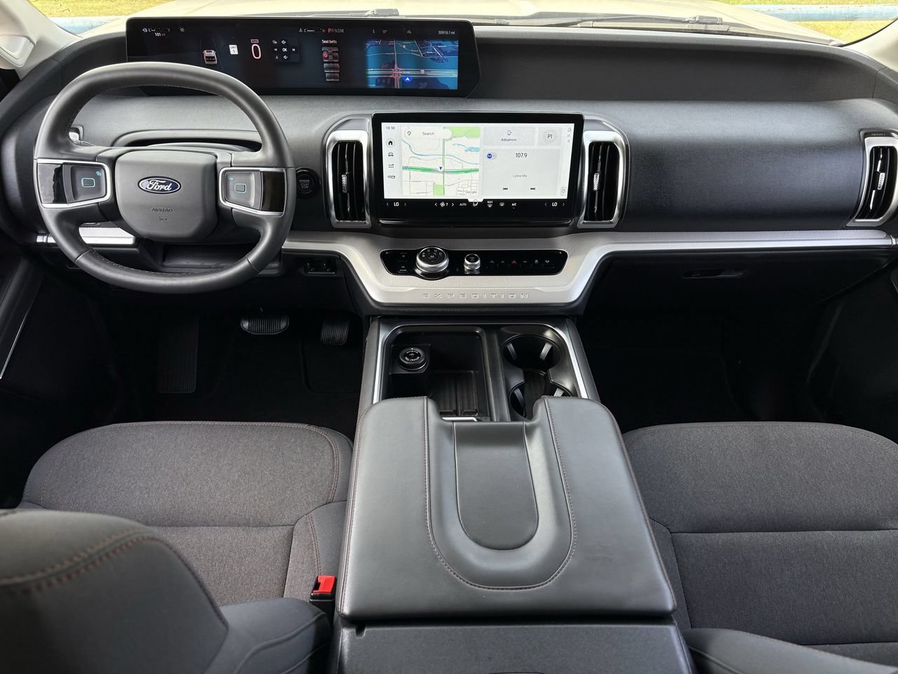Used 2025 Ford Expedition Max Active RWD image 12