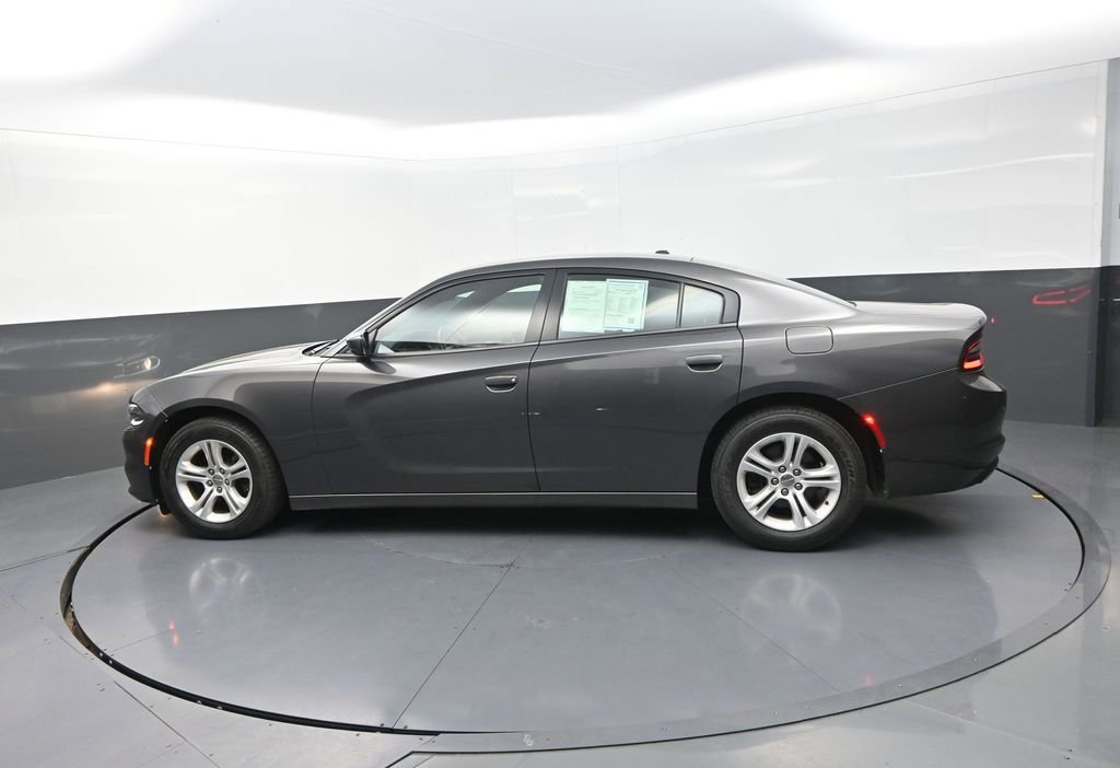 Used 2020 Dodge Charger SXT image 6