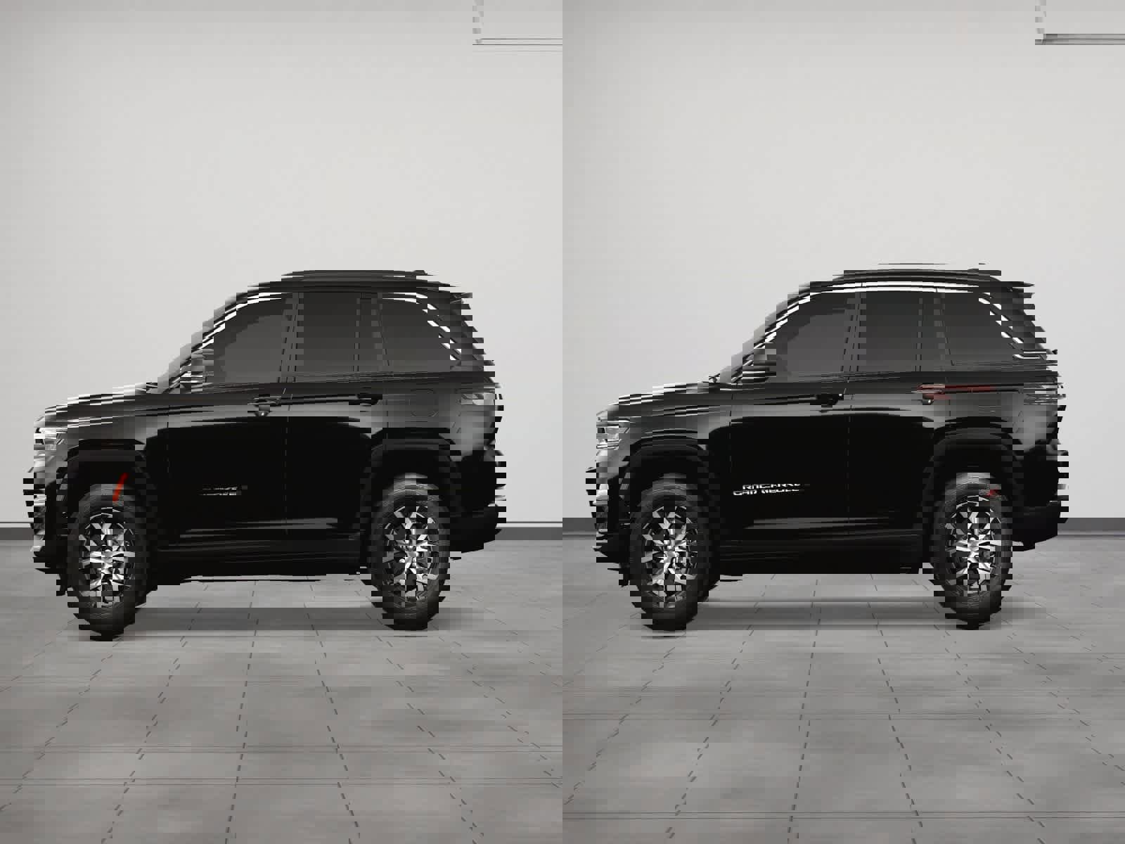 New 2025 Jeep Grand Cherokee Limited image 3