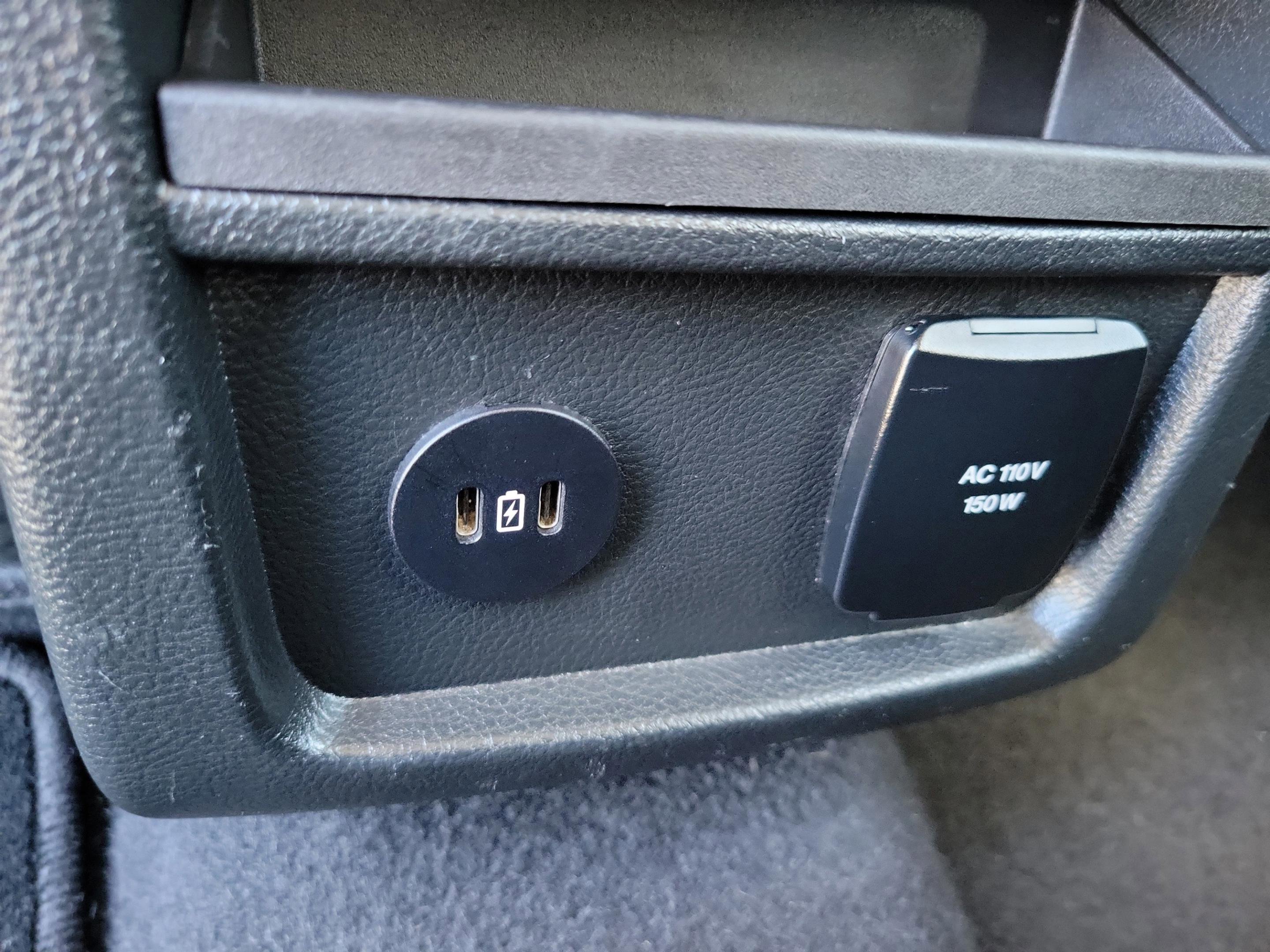 Used 2024 Ford Edge Titanium image 23