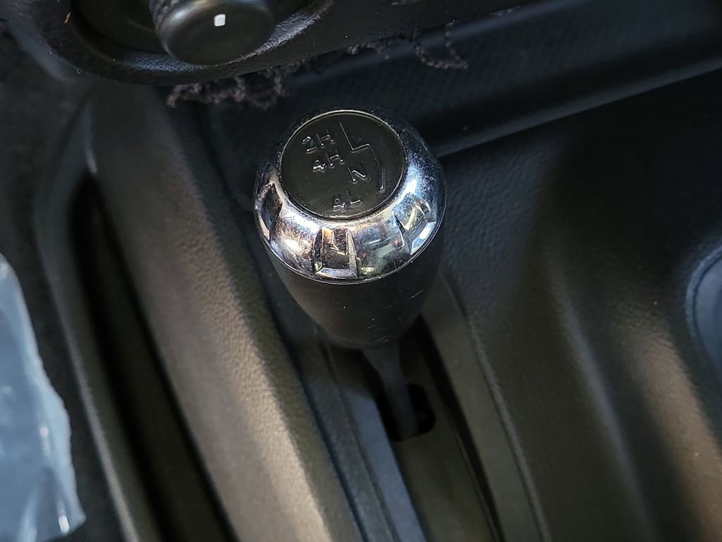 Used 2015 Jeep Wrangler Unlimited Sport w/ Quick Order Package 24S image 26