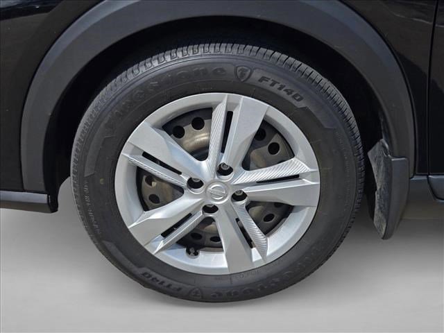 Used 2023 Nissan Kicks S FWD image 22