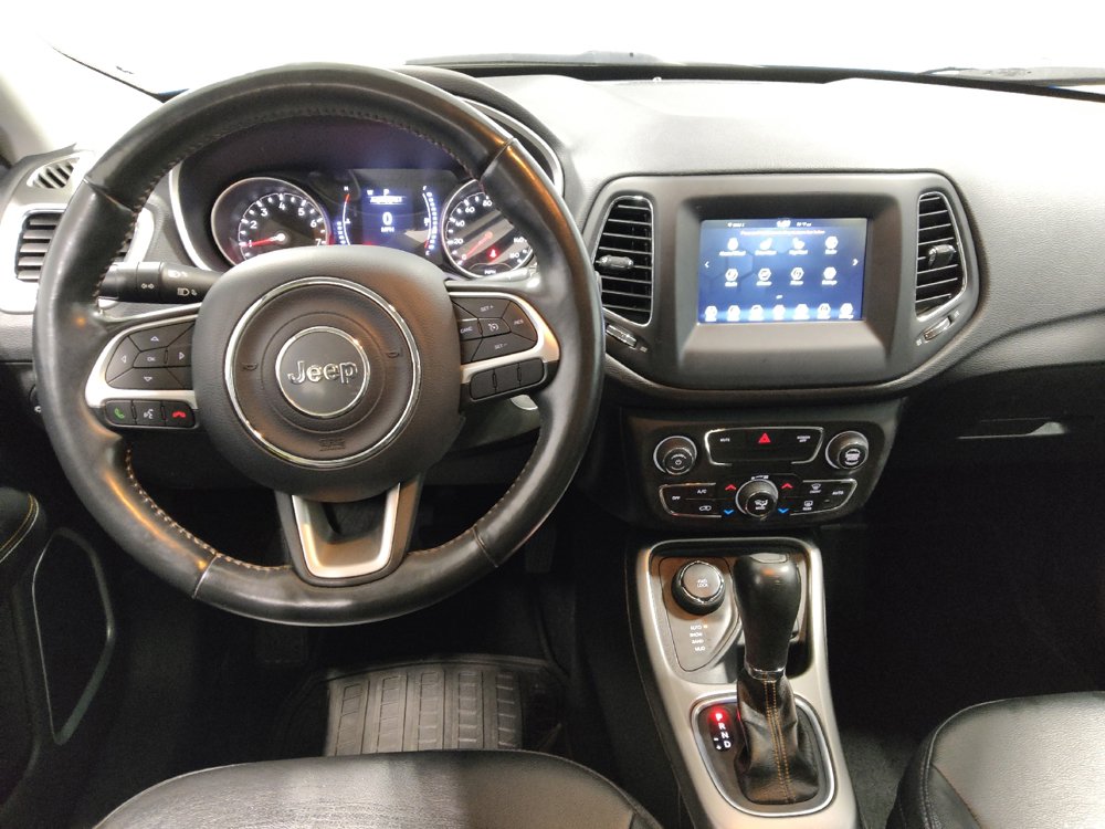 Used 2019 Jeep Compass Latitude w/ Cold Weather Group AWD/4WD image 22