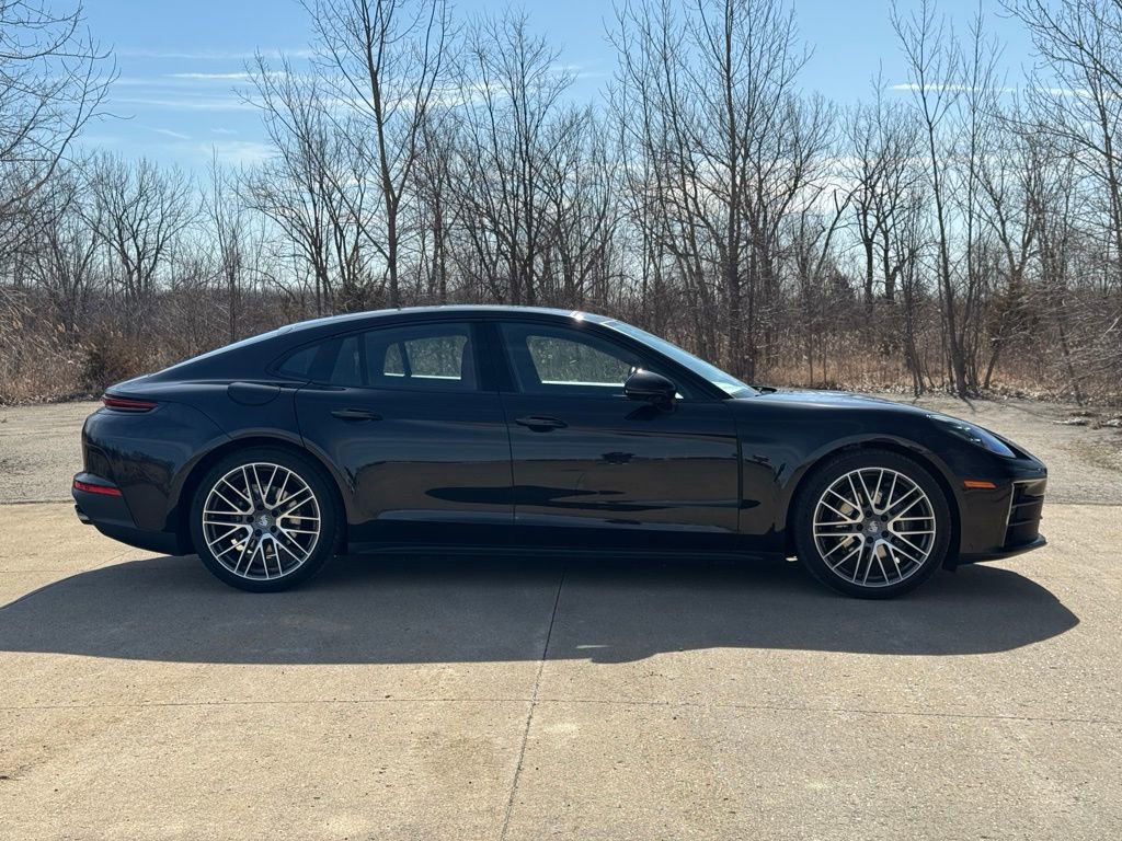 Used 2024 Porsche Panamera image 8