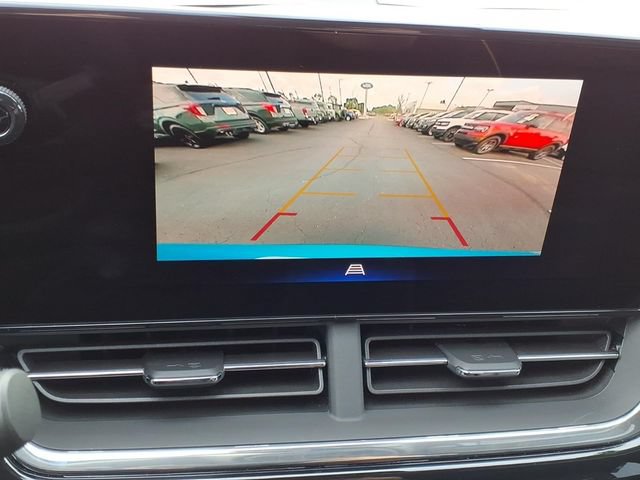 Used 2025 Chevrolet Trax ACTIV w/ Sunroof Package FWD image 24