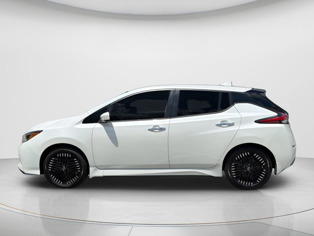 Used 2023 Nissan Leaf SV Plus FWD image 9