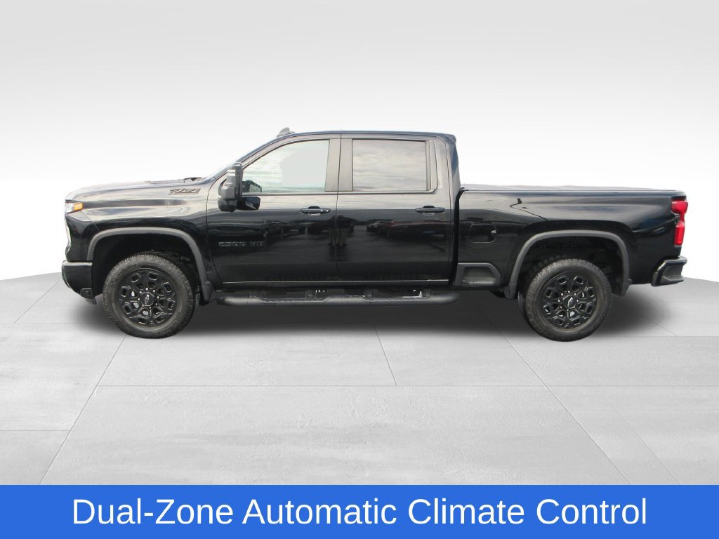 Certified 2024 Chevrolet Silverado 2500 LT w/ Midnight Edition AWD/4WD image 2