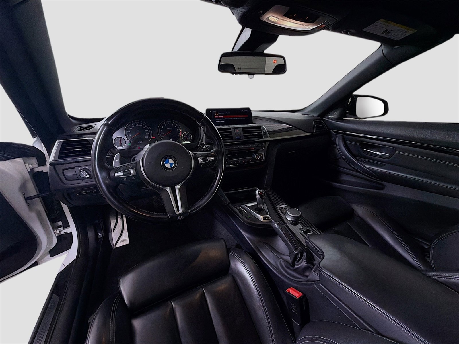 Used 2020 BMW M4 Convertible image 9