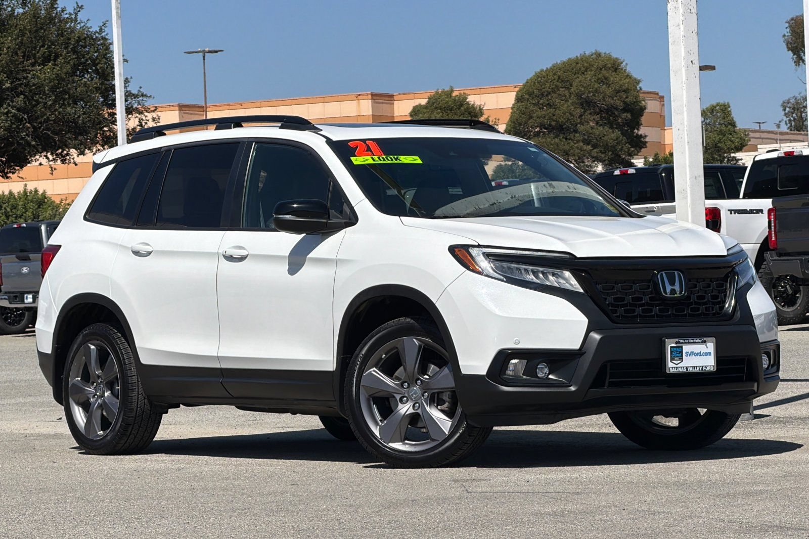 Used 2021 Honda Passport Touring image 2