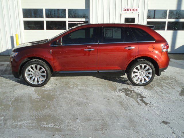 Used 2014 Lincoln MKX AWD w/ Equipment Group 102A image 1