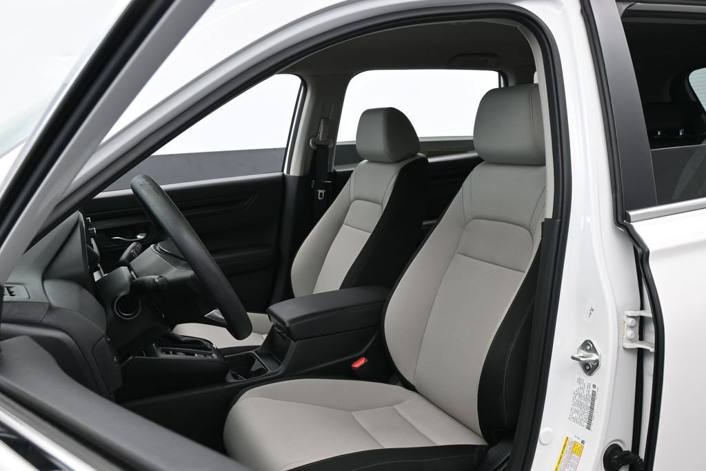 Used 2025 Honda CR-V LX image 10