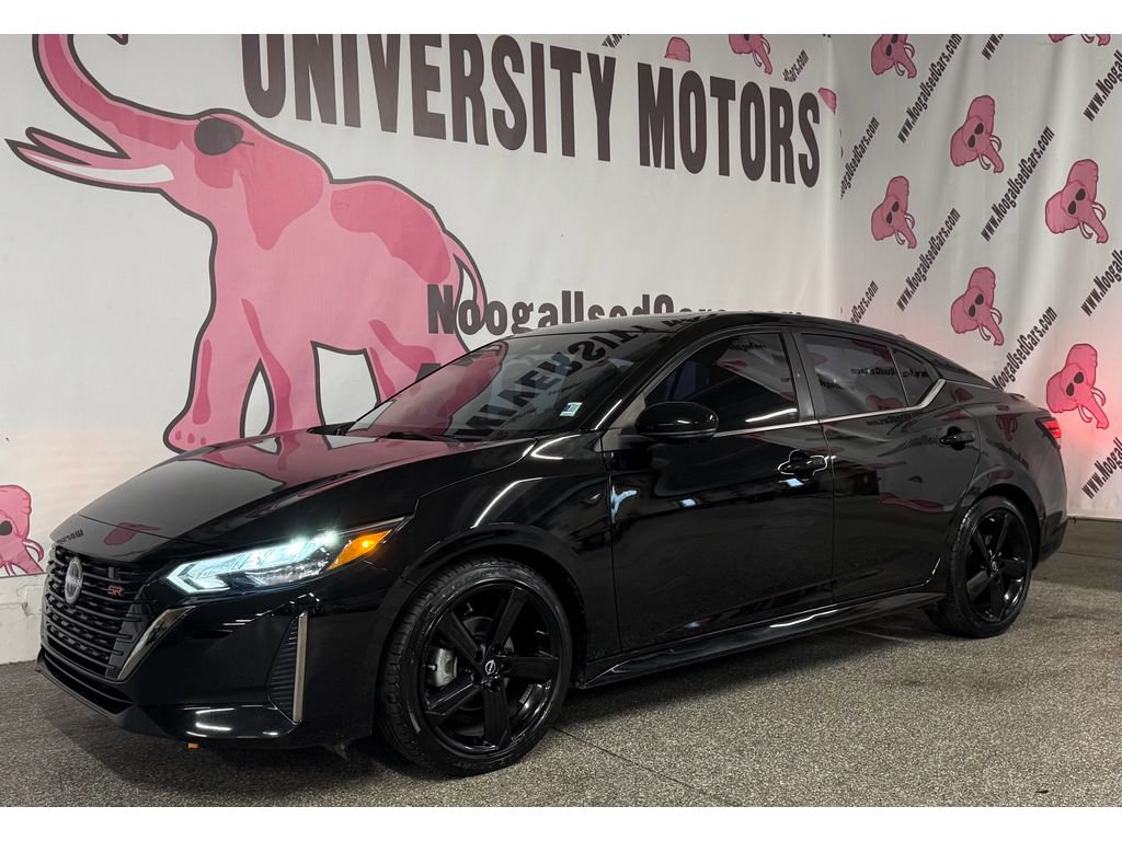 Used 2024 Nissan Sentra SR w/ SR Premium Package image 8