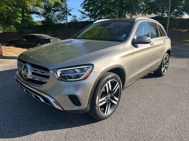 Used 2020 Mercedes-Benz GLC 300 4MATIC image 1