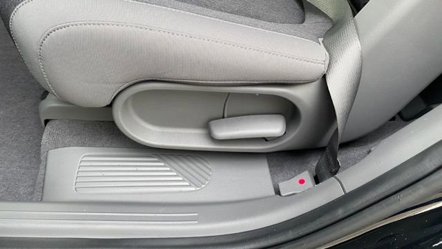 Used 2025 Hyundai Ioniq 5 SE image 18