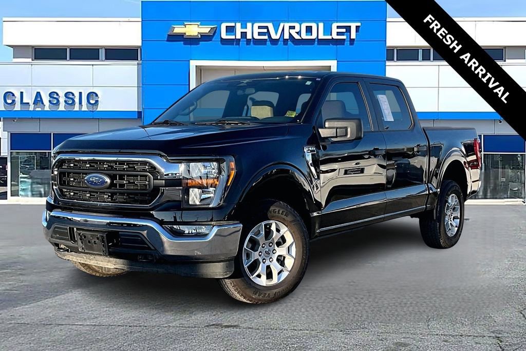 Used 2023 Ford F150 XLT image 3