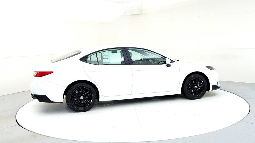 New 2026 Toyota Camry SE AWD/4WD image 6