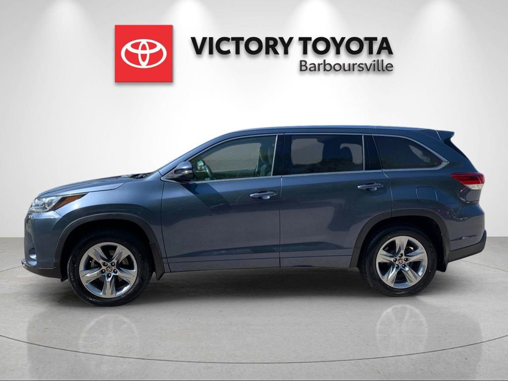 Used 2019 Toyota Highlander Limited image 2