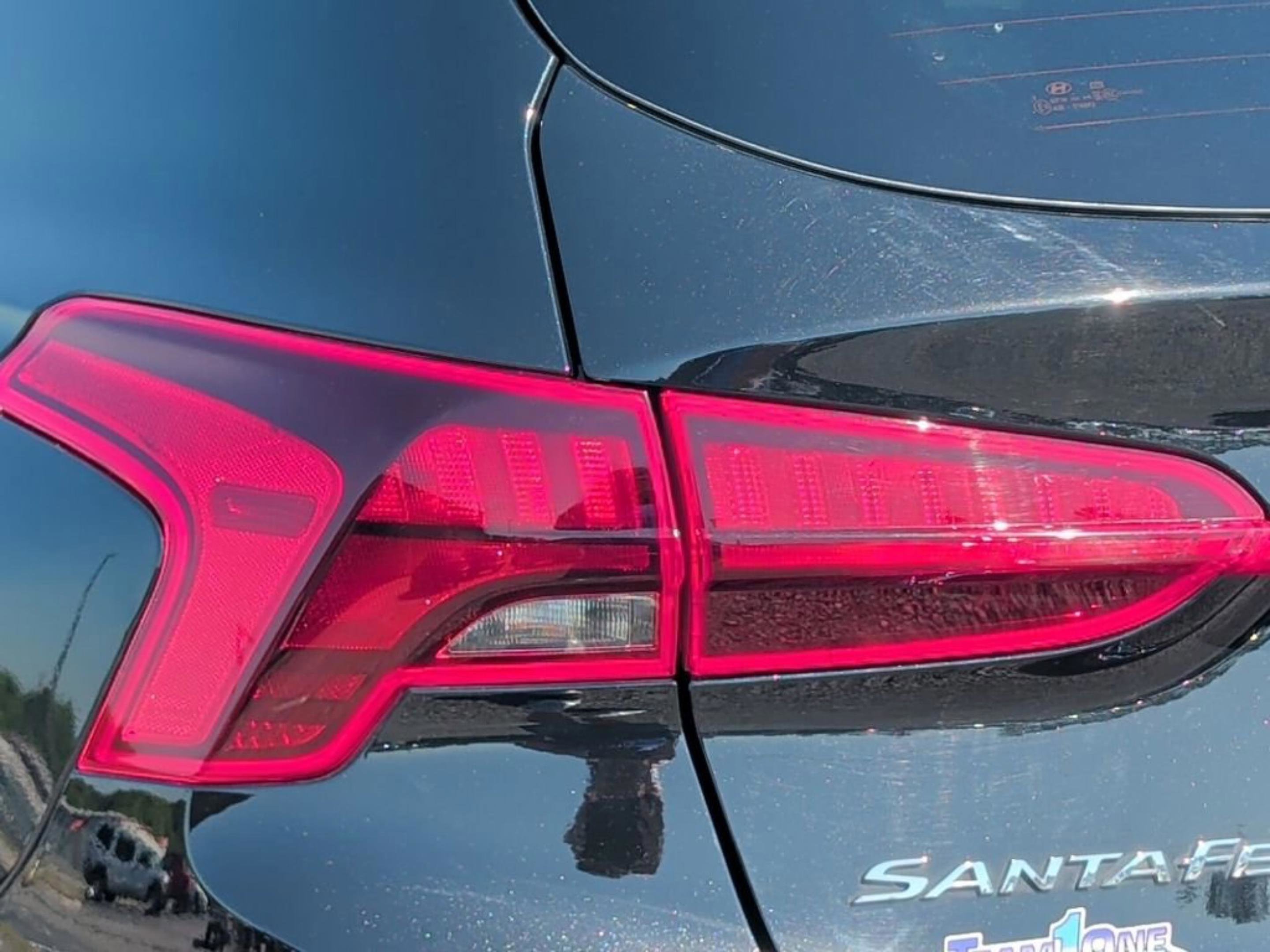 Used 2023 Hyundai Santa Fe SEL FWD image 38