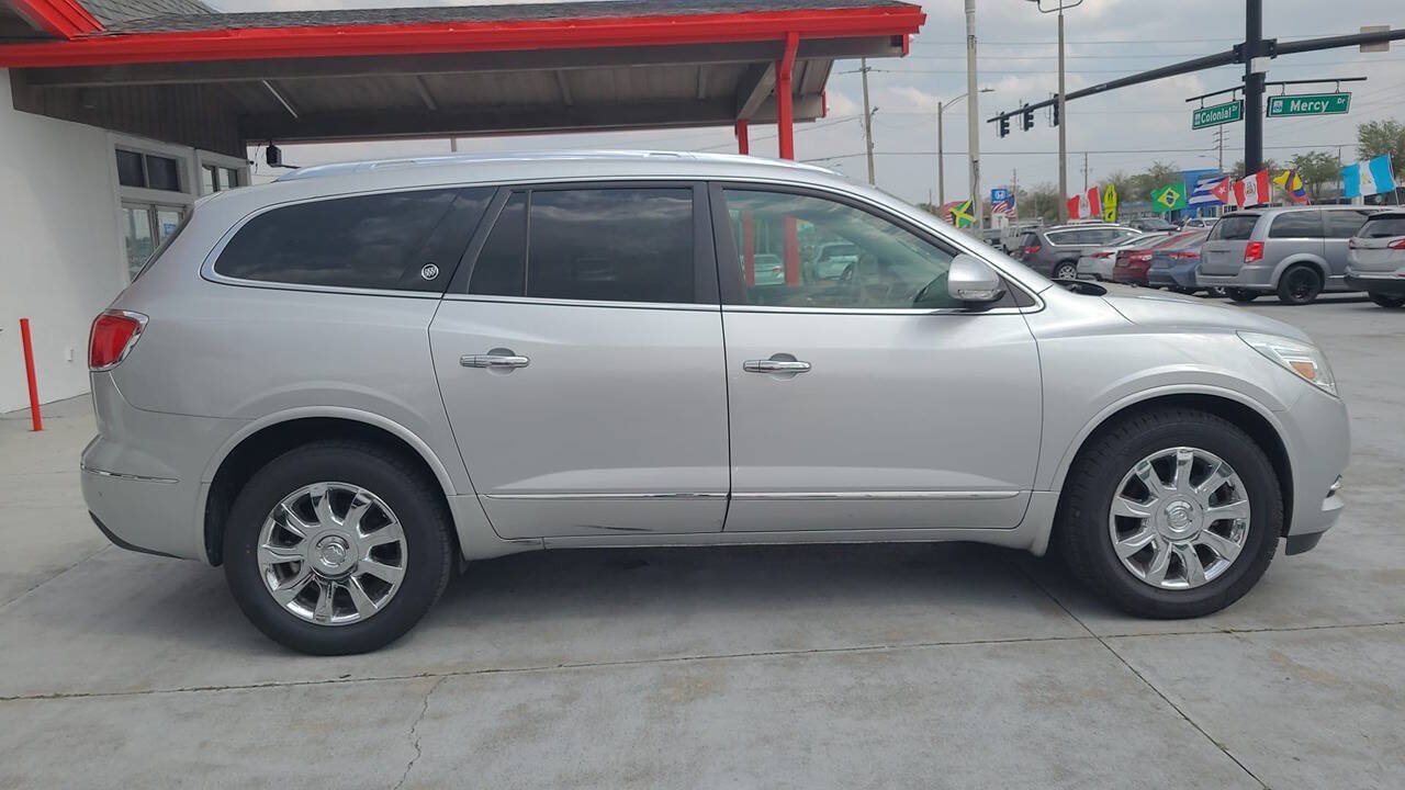 Used 2017 Buick Enclave Premium FWD image 4