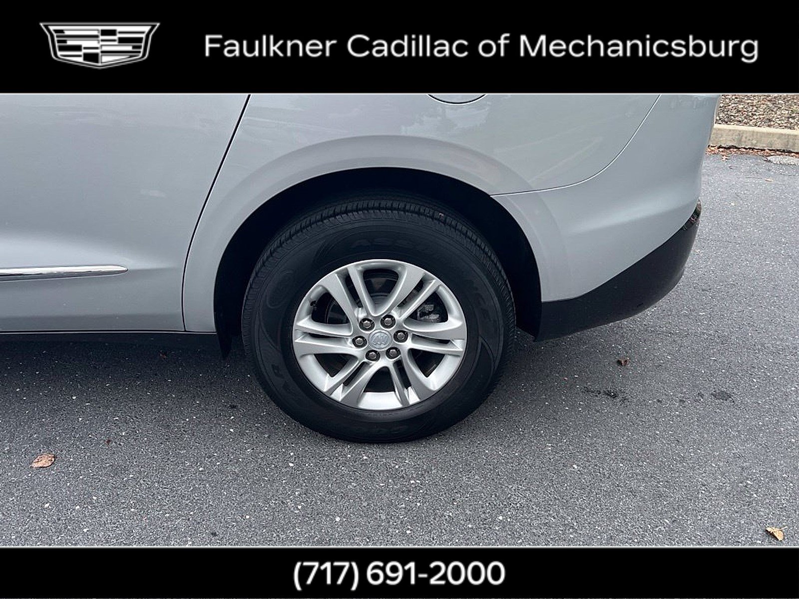 Used 2020 Buick Enclave Essence w/ Sound and Sites Package FWD image 33
