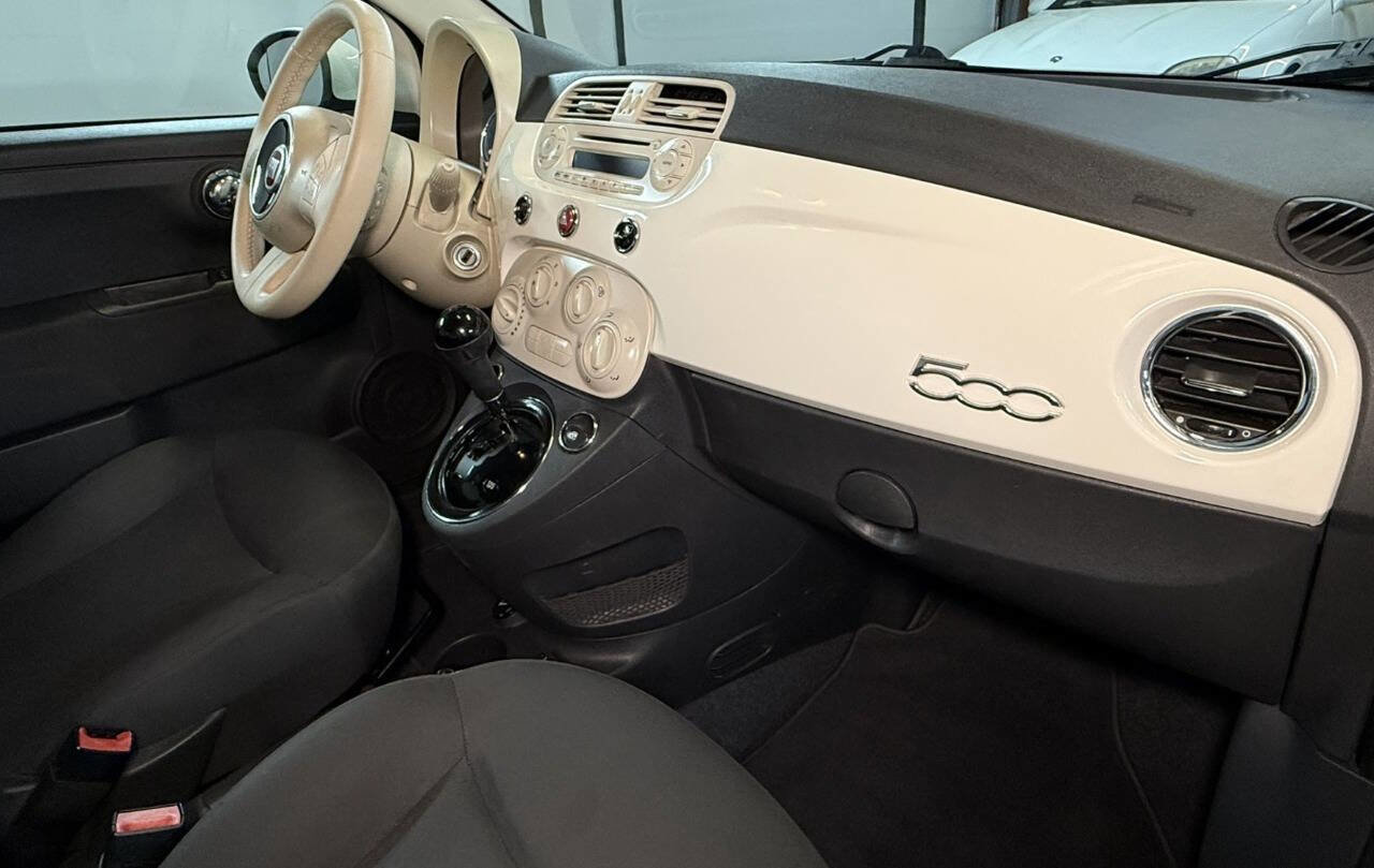 Used 2015 FIAT 500 Pop image 16