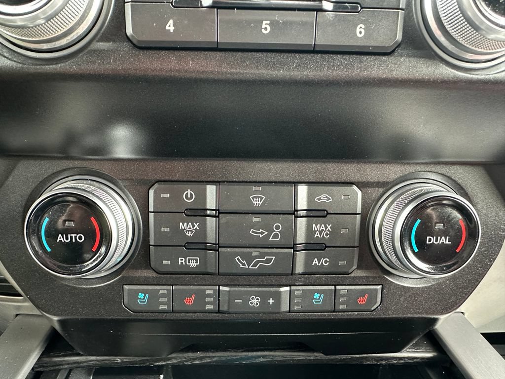 Used 2020 Ford F150 Platinum w/ Equipment Group 701A Luxury AWD/4WD image 8
