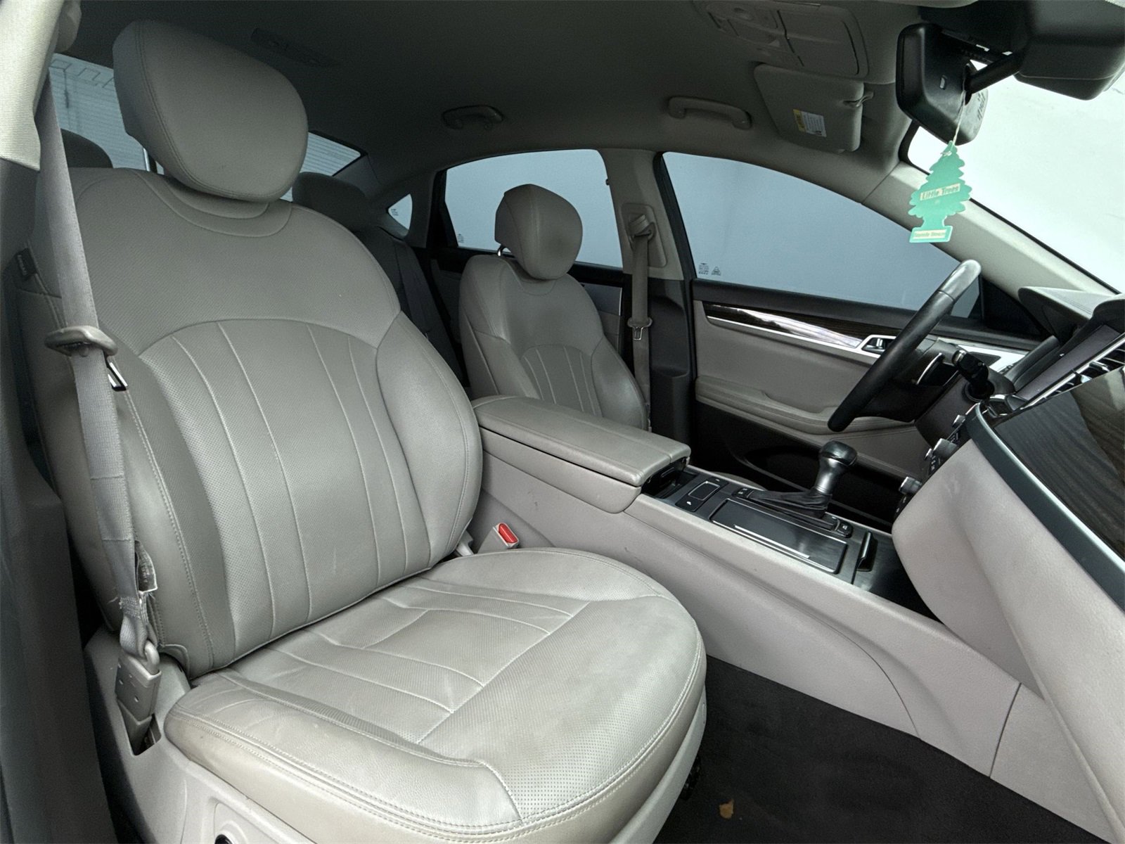 Used 2019 Genesis G80 3.8 image 13