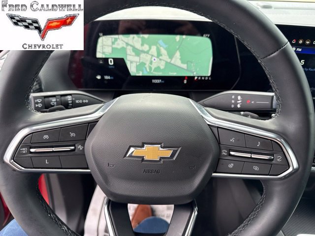 Used 2025 Chevrolet Equinox LT FWD image 12