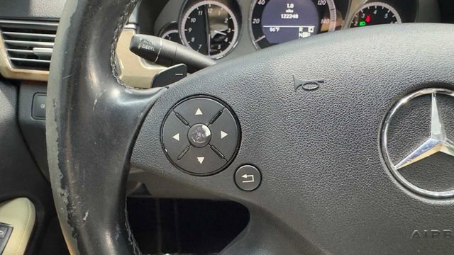 Used 2010 Mercedes-Benz E 350 Sedan image 29