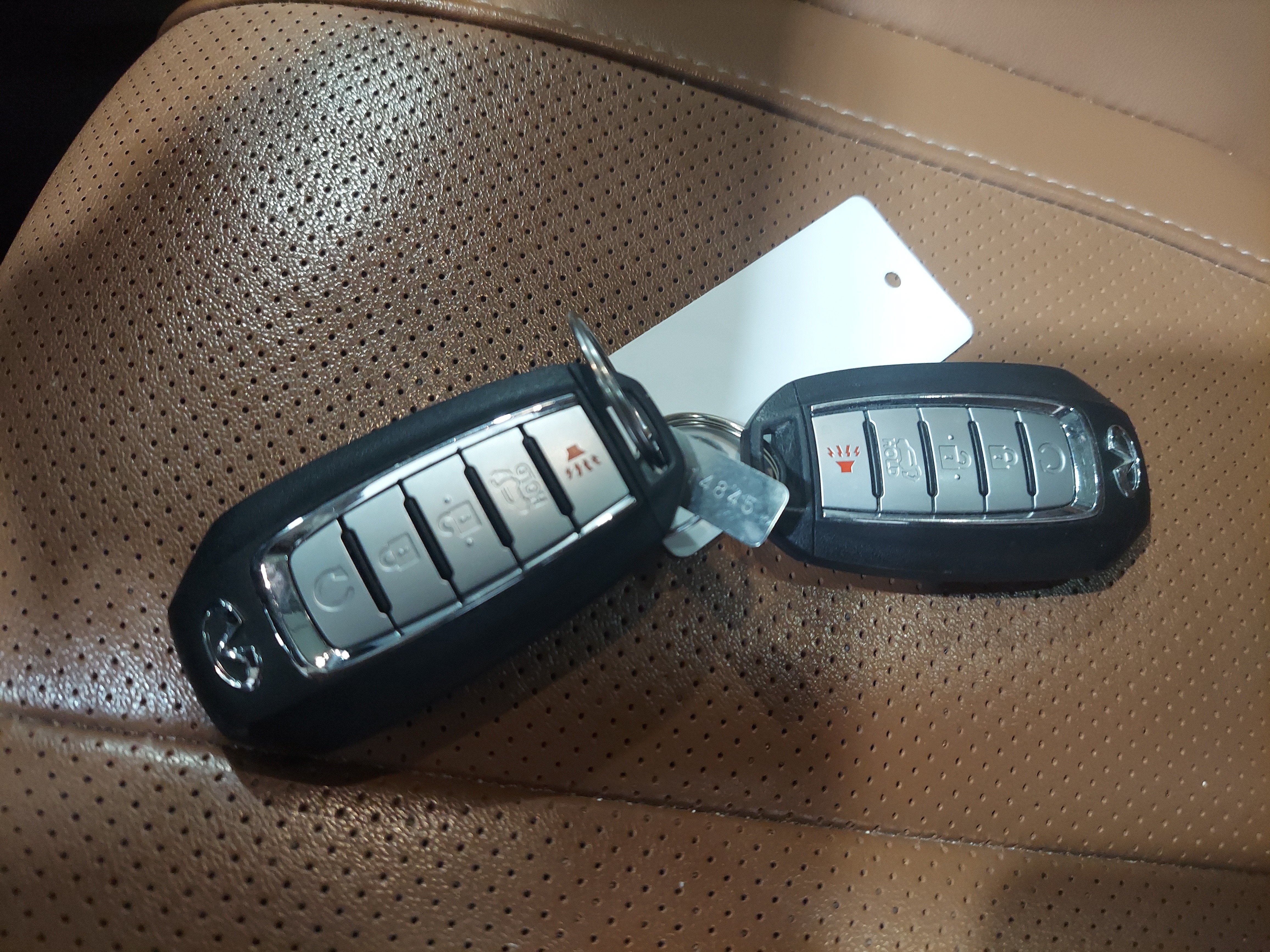 Used 2024 INFINITI QX60 Sensory AWD/4WD image 18