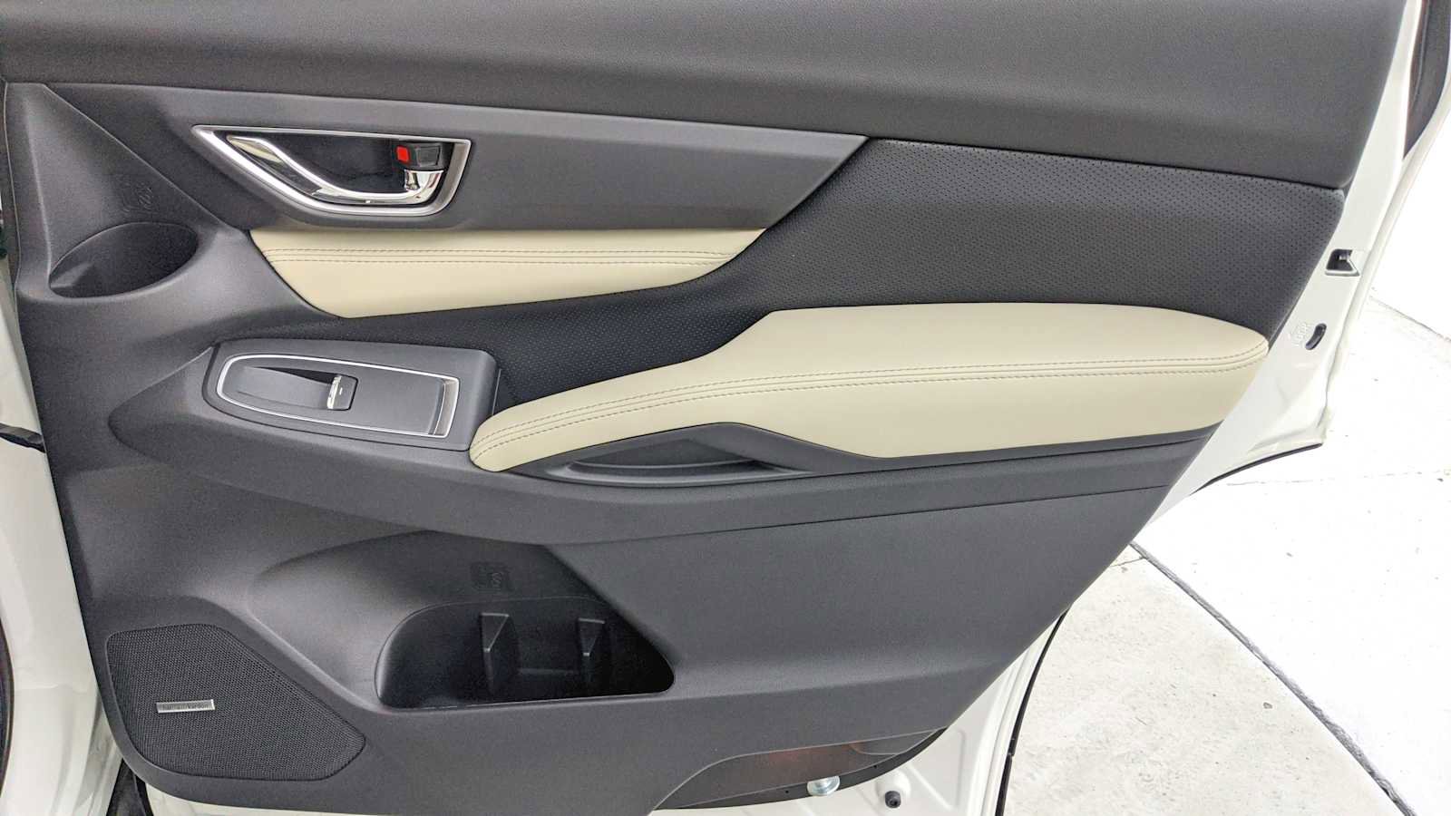 New 2025 Subaru Ascent Limited image 27