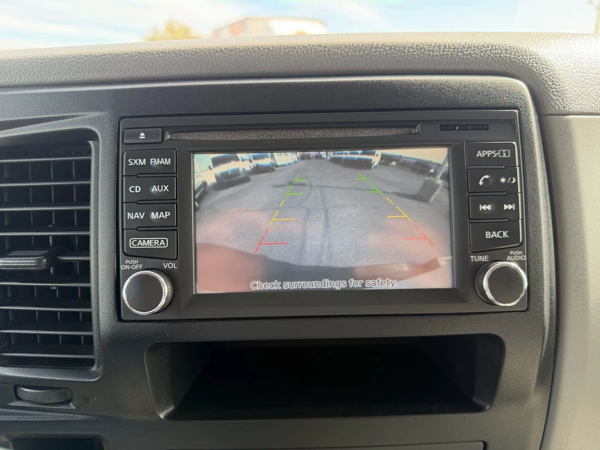 Used 2015 Nissan NV 2500 SV w/ Technology Package image 16