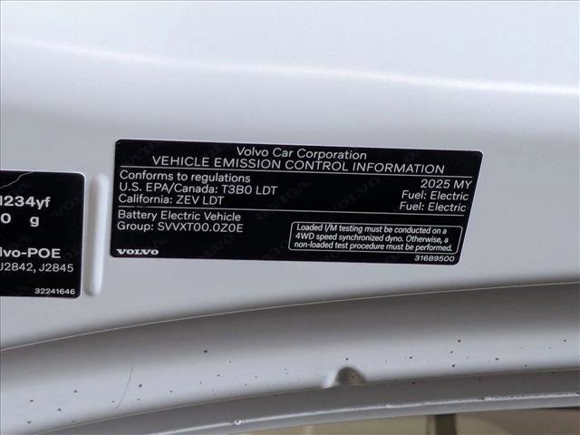 New 2025 Volvo EX90 Ultra image 19