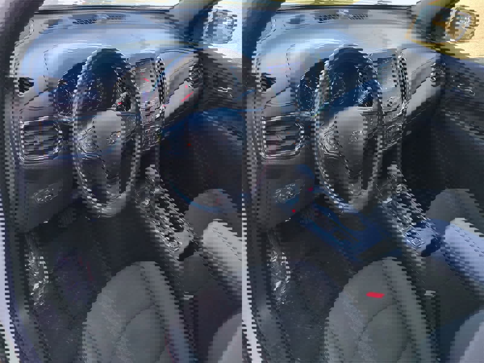 Used 2022 Chevrolet Equinox RS image 10