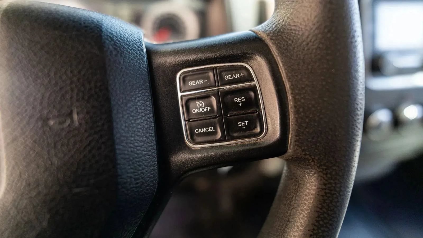 Used 2019 RAM 1500 Classic SLT w/ Protection Group AWD/4WD image 43