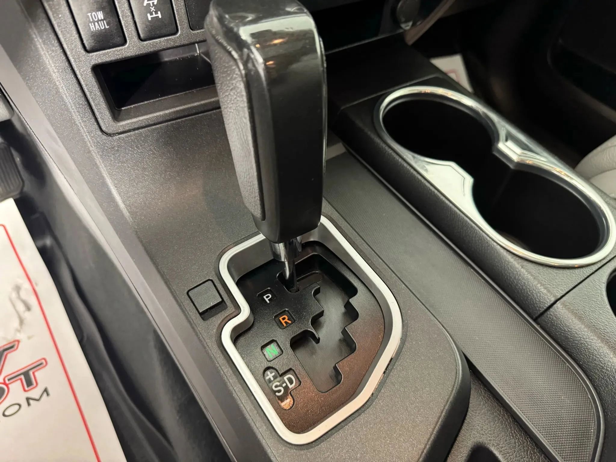 Used 2019 Toyota Sequoia Limited image 21