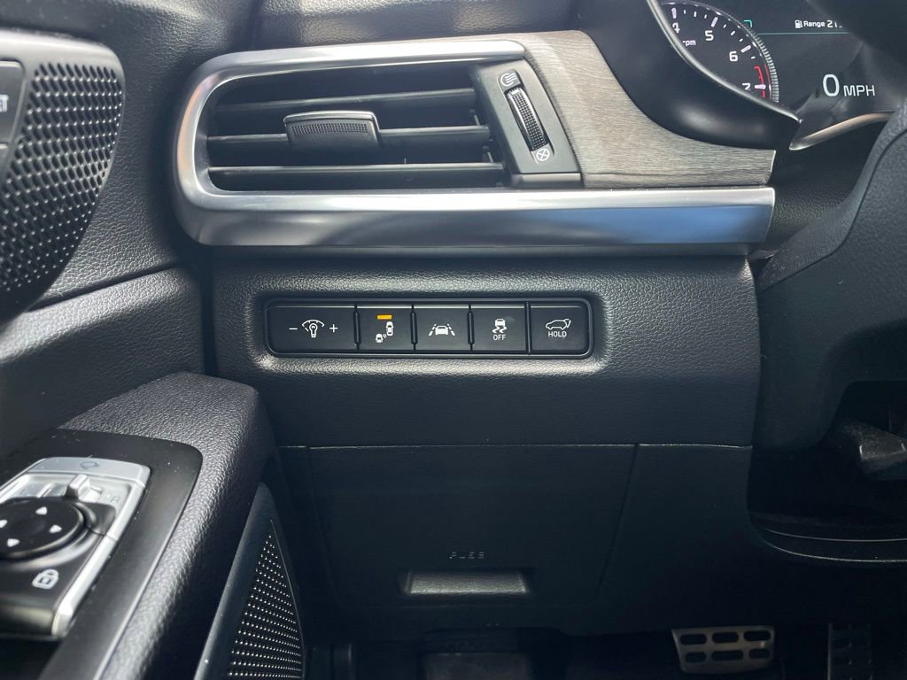 Used 2021 Kia Telluride SX w/ SX Prestige Package image 13