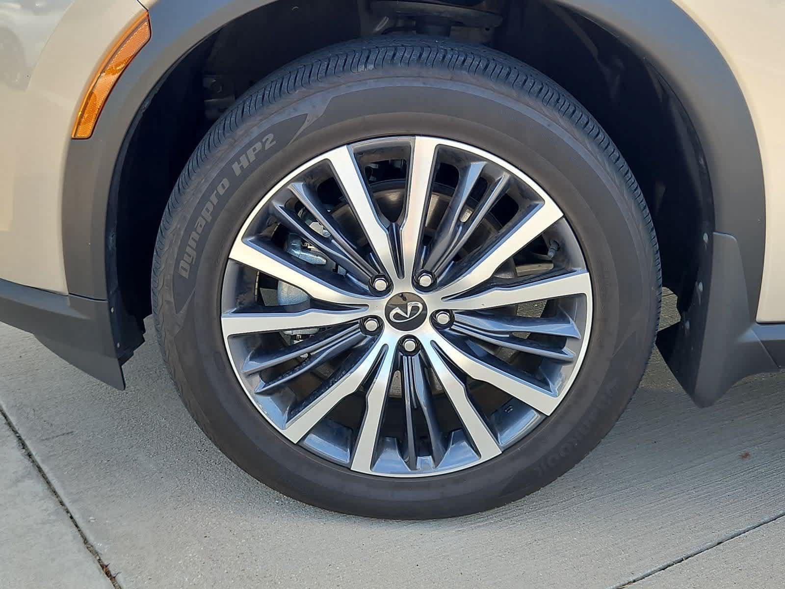 Used 2023 INFINITI QX60 Autograph w/ Cargo Package AWD/4WD image 13