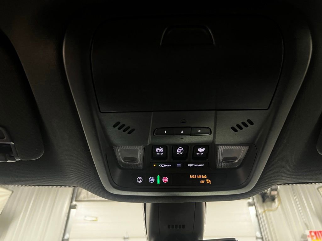 Certified 2023 Buick Enclave Avenir w/ Trailering Package, 5000 lbs. image 30