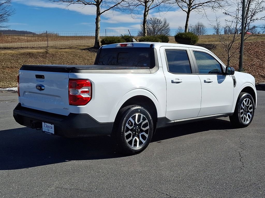 Used 2024 Ford Maverick Lariat image 9