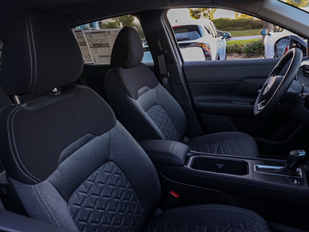 New 2026 Nissan Kicks SV image 21