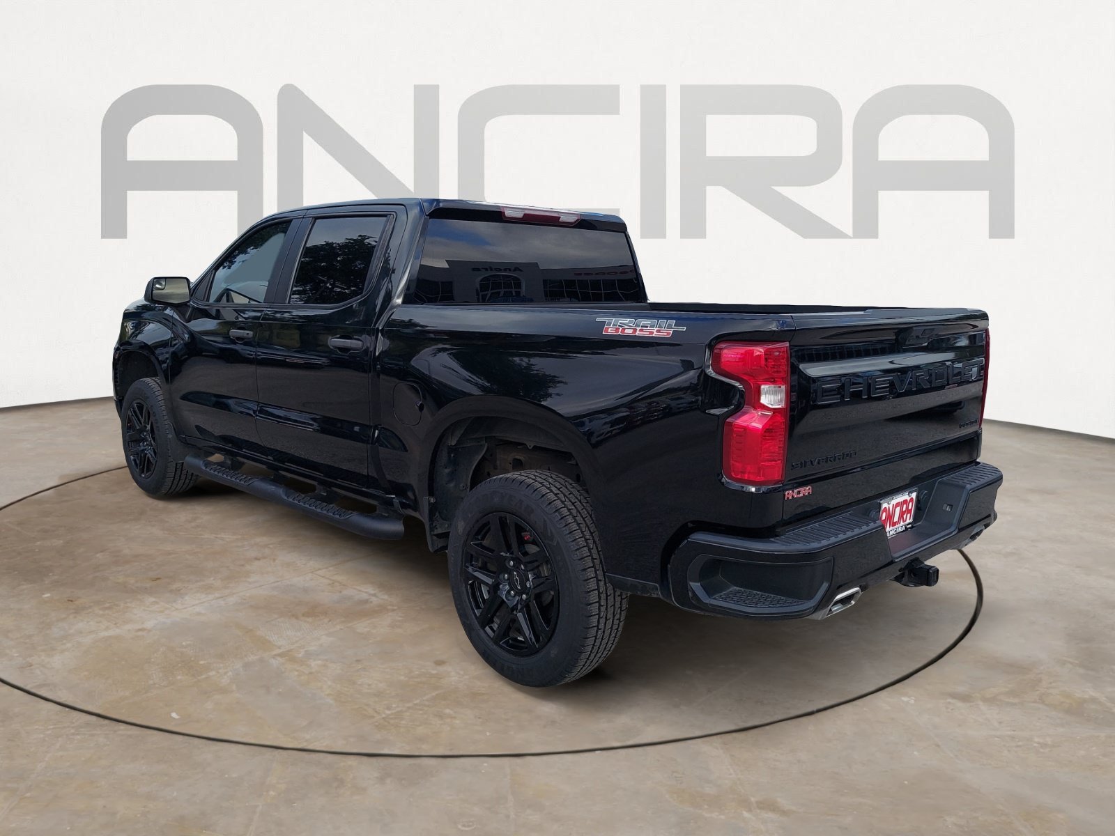 Used 2022 Chevrolet Silverado 1500 Custom Trail Boss w/ LPO, Dark Essentials Package AWD/4WD image 8