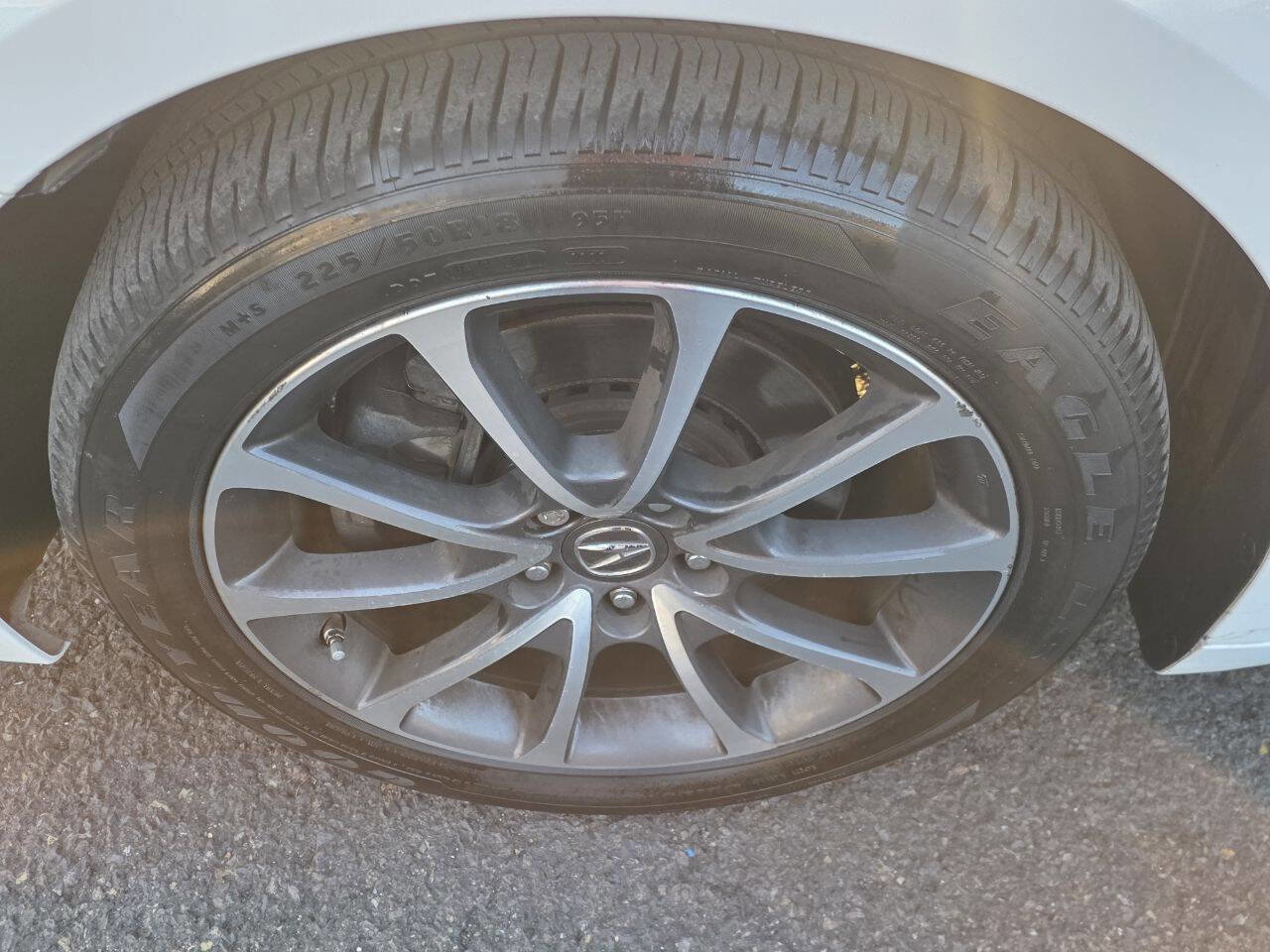 Used 2016 Acura TLX V6 image 25